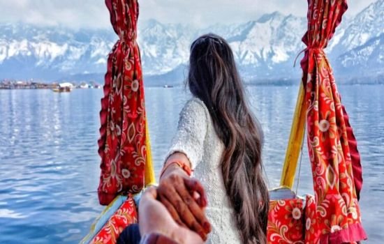 Kashmir Honeymoon Special – Gulmarg, Pahalgam - 6 Days