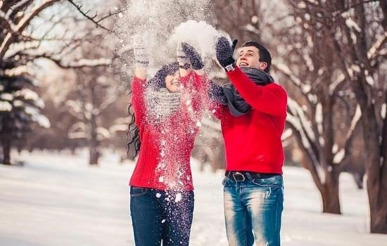 Srinagar Romantic Escape – Dal Lake And Mughal Gardens