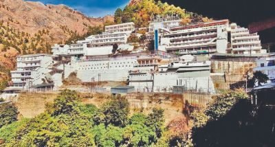 Cheapest Kashmir And Vaishno Devi 6 Days Package 000