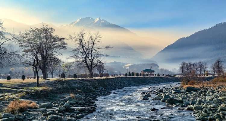 About Lidder River
