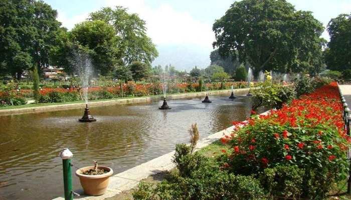 Beautiful Mughal architecture of Chashme Shahi Kashmir
