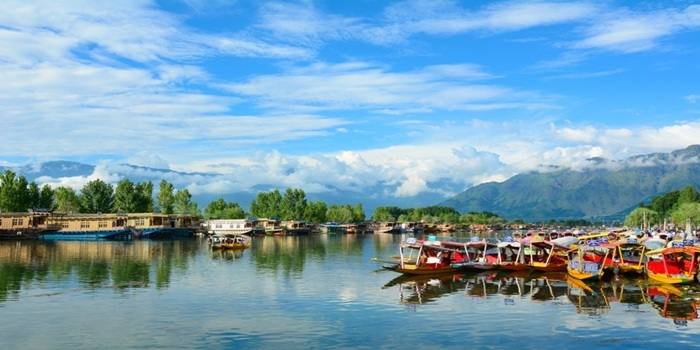 Itinerary of Srinagar Tour packages from Bangalore