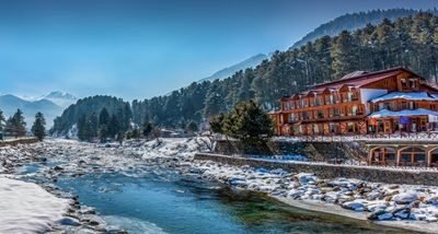 Valley Delight Kashmir Tour 6 Days from Mumbai